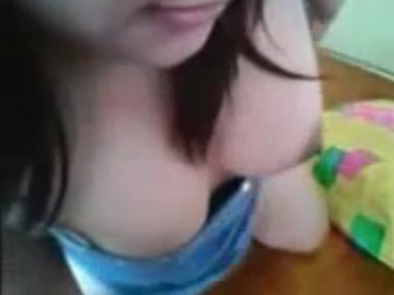 ABG Cantik Pengen ML